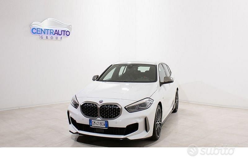 Usata BMW M135 Comfort Edition 305 CV (224 kW) 2022 Bianco Utilitaria