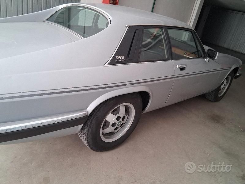 Usata Jaguar XJS 224 CV (164 kW) 1985 Grigio Coupé
