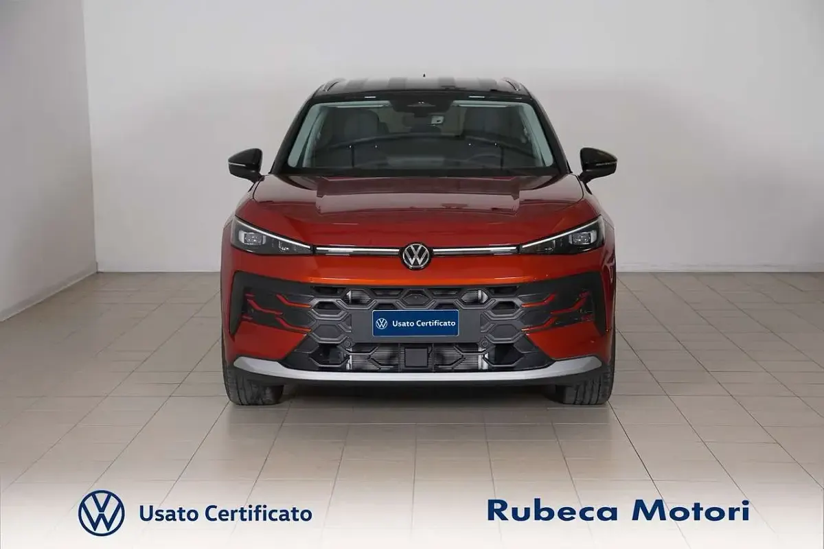 Nuova VW T-Roc Style 116 CV (85 kW) 2026 Rosso SUV