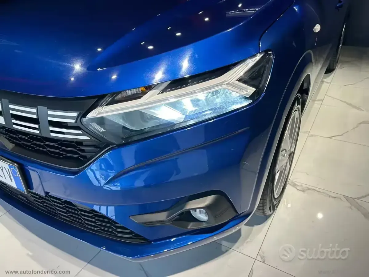 Usata Dacia Sandero Stepway 90 CV (66 kW) 2023 Bluazzurro Berlina