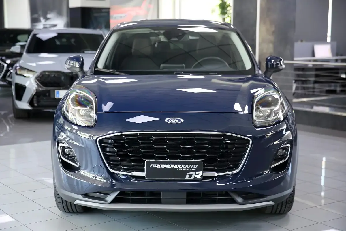 Usata Ford Puma Titanium 125 CV (91 kW) 2023 Grigio SUV