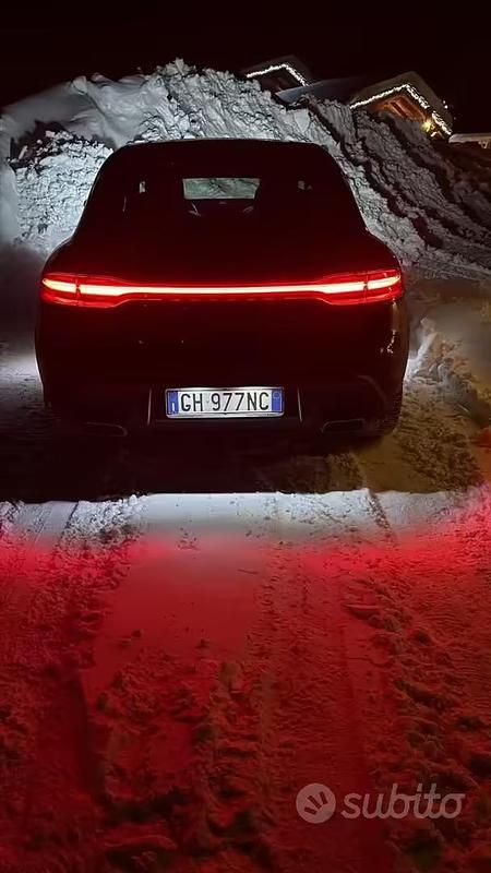 Usata Porsche Macan 265 CV (194 kW) 2021 Nero SUV