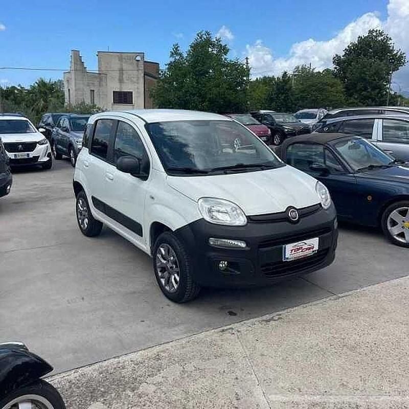 Bianco Usata 2016 Fiat Panda Due volumi | 7500 € (Buon prezzo) - Immagine 1/3