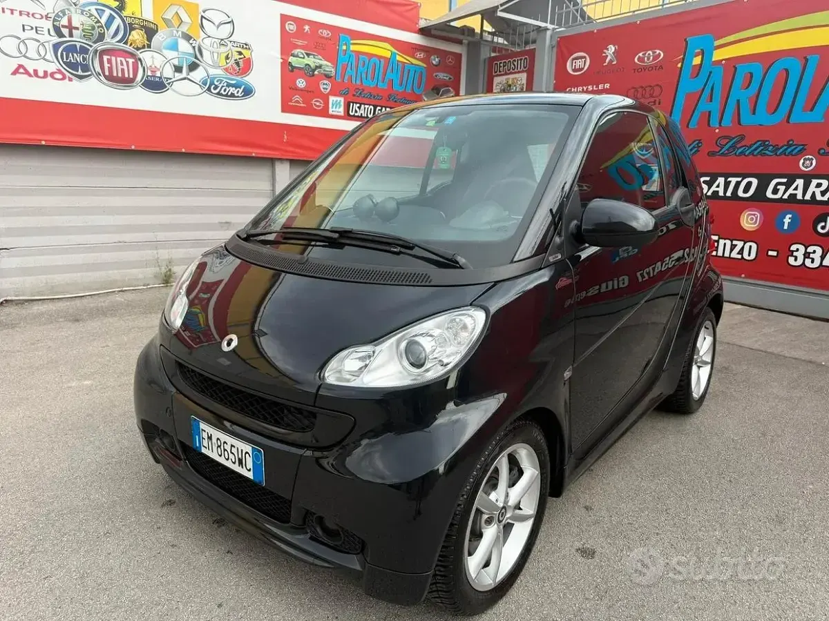 Usata Smart ForTwo Coupé 71 CV (52 kW) 2012 Nero Coupé