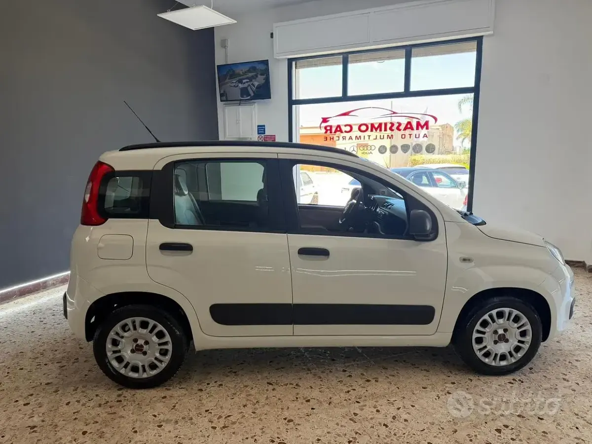 Usata Fiat Panda Trekking 75 CV (55 kW) 2012 Bianco Utilitaria