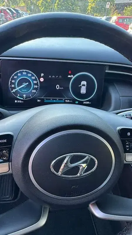 Usata Hyundai Tucson 136 CV (100 kW) 2024 Blu/azzurro SUV