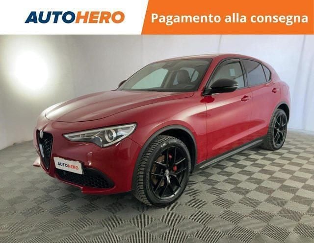 Rosso Usata 2018 Alfa Romeo Stelvio Executive SUV | 24.799 € (Buon prezzo) - Immagine 1/2