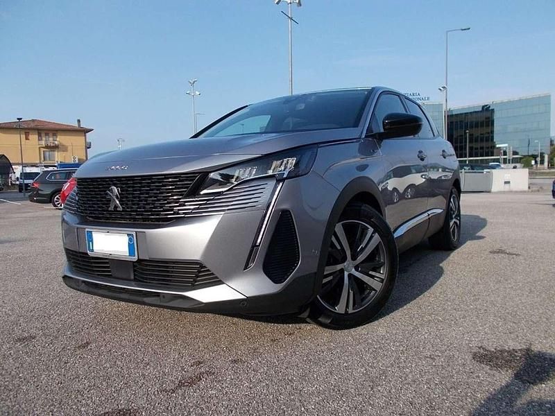 Usata Peugeot 3008 Allure 181 CV (133 kW) 2022 Antracite / metallizzato SUV