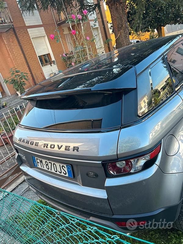Usata Land Rover Range Rover evoque 150 CV (110 kW) 2013 Grigio SUV