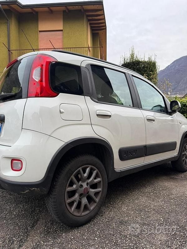 Usata Fiat Panda 4x4 85 CV (62 kW) 2016 Bianco Utilitaria