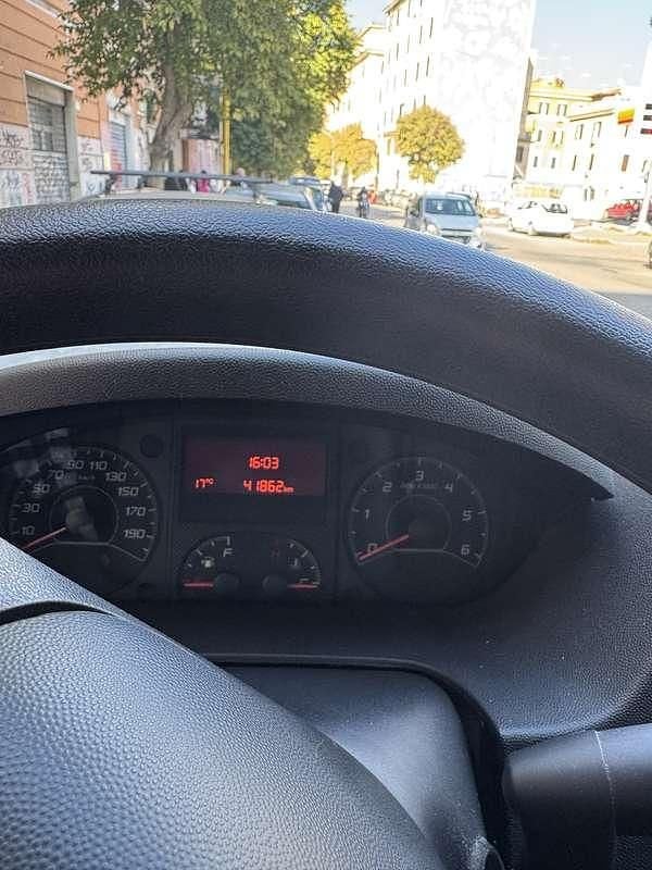 Usata Peugeot Boxer 120 CV (88 kW) 2021 Furgone