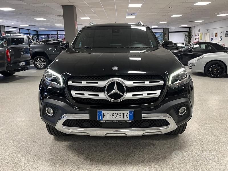 Usata Mercedes X250 190 CV (139 kW) 2018 Nero Pick-up
