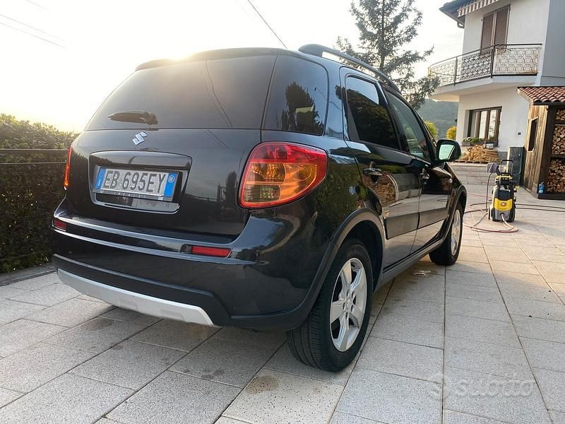 Usata Suzuki SX4 2010 Nero Station wagon