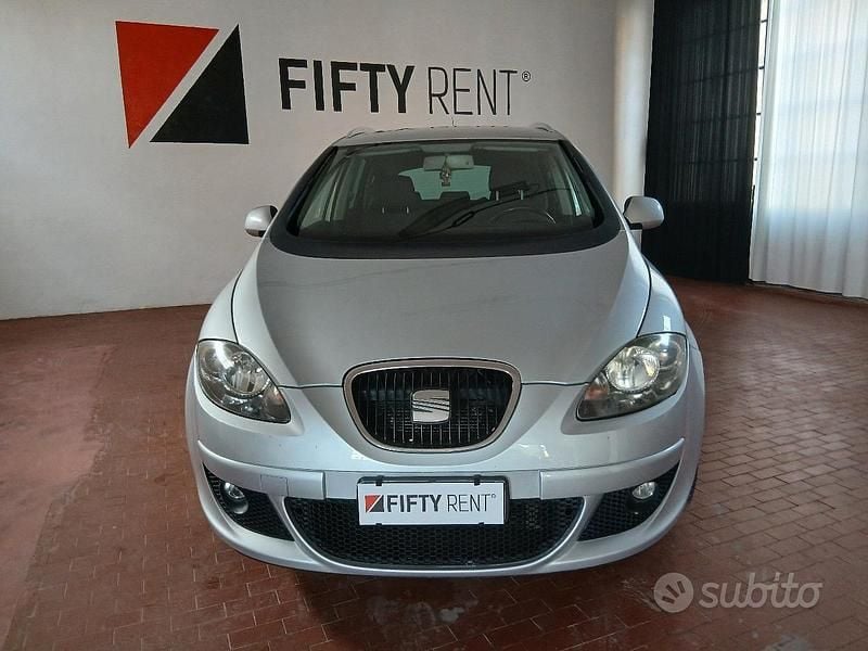 Usata Seat Altea XL 105 CV (77 kW) 2011 Grigio Monovolume