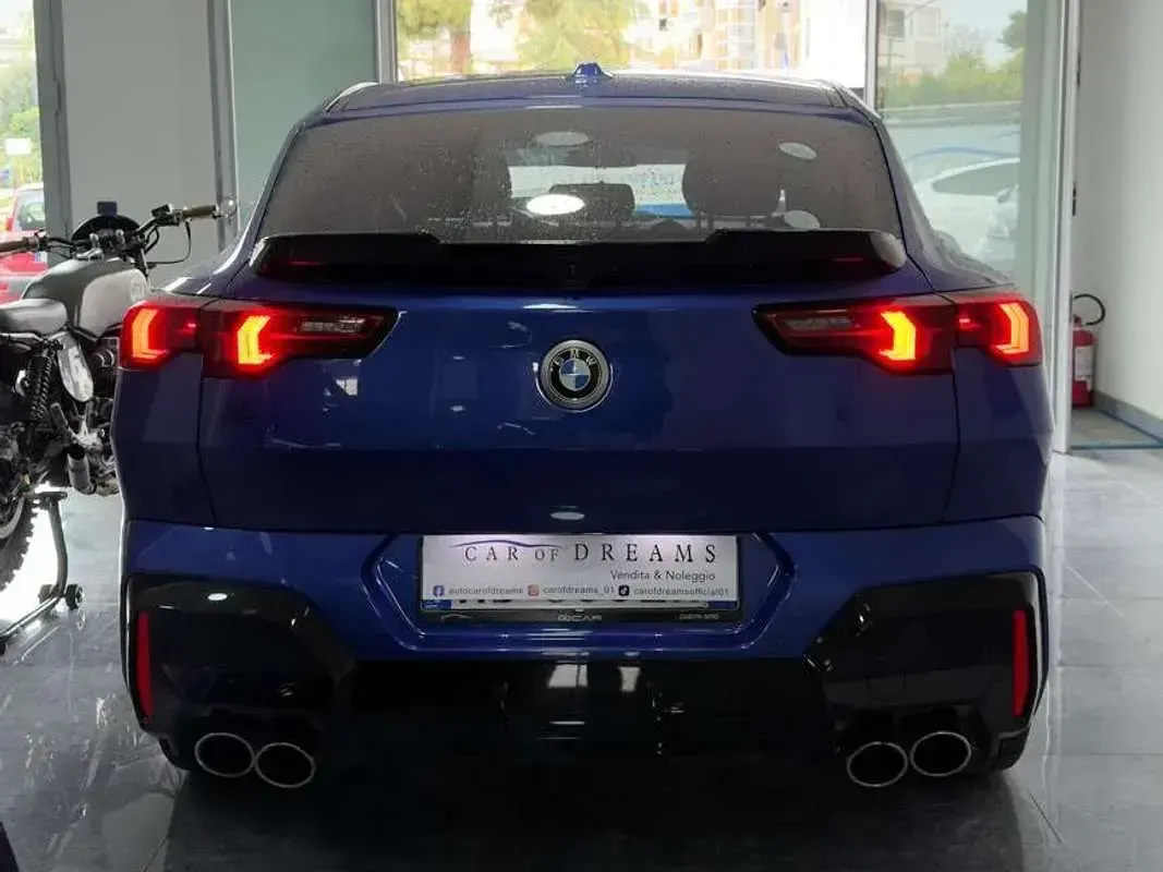 Usata BMW X2 306 CV (225 kW) 2024 Blu/azzurro SUV