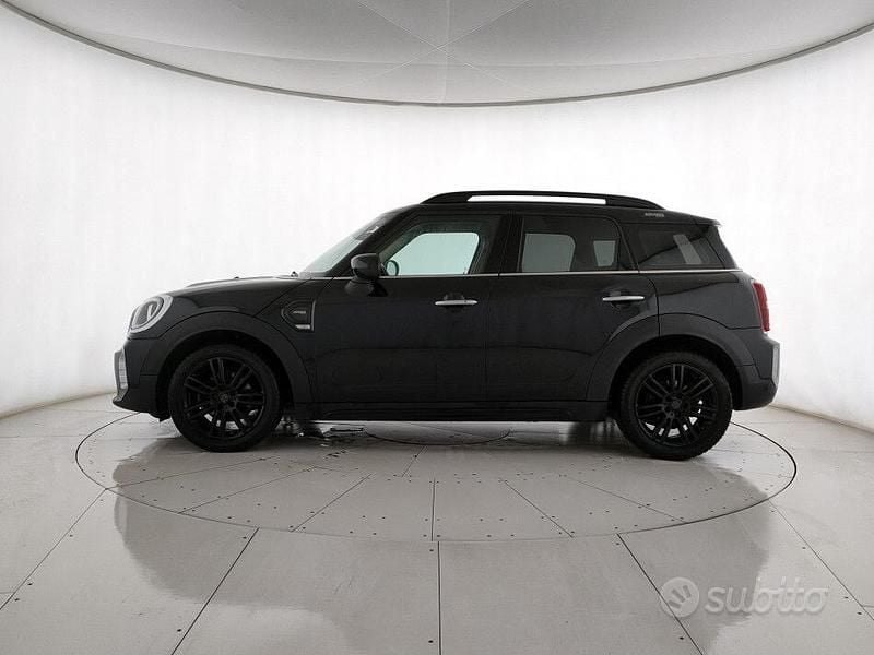 Second-hand Mini Cooper D Countryman 150 CP (110 kW) 2022 Negru SUV