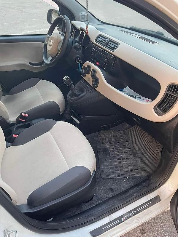 Usata Fiat Panda 85 CV (62 kW) 2015 Bianco Utilitaria