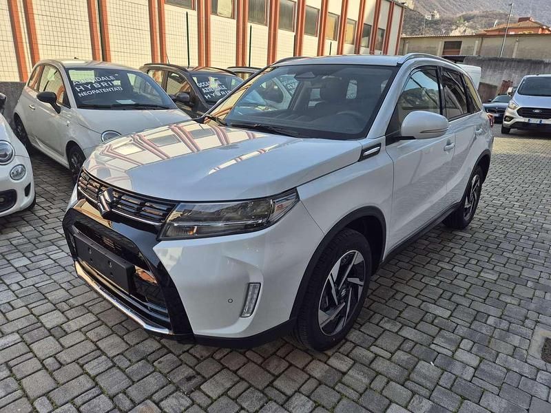 Nuova Suzuki Vitara 129 CV (94 kW) 2026 Bianco perla SUV