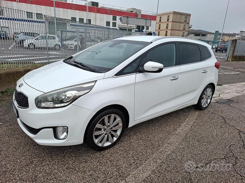 Usata Kia Carens 116 CV (85 kW) 2015 Bianco Monovolume