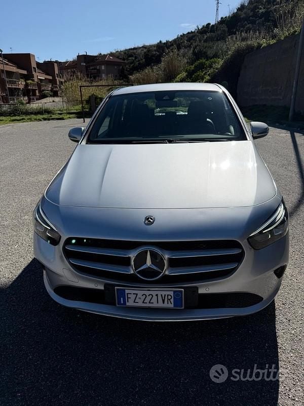 Brugt Mercedes B180 116 HK (85 kW) 2020 Grå MPV