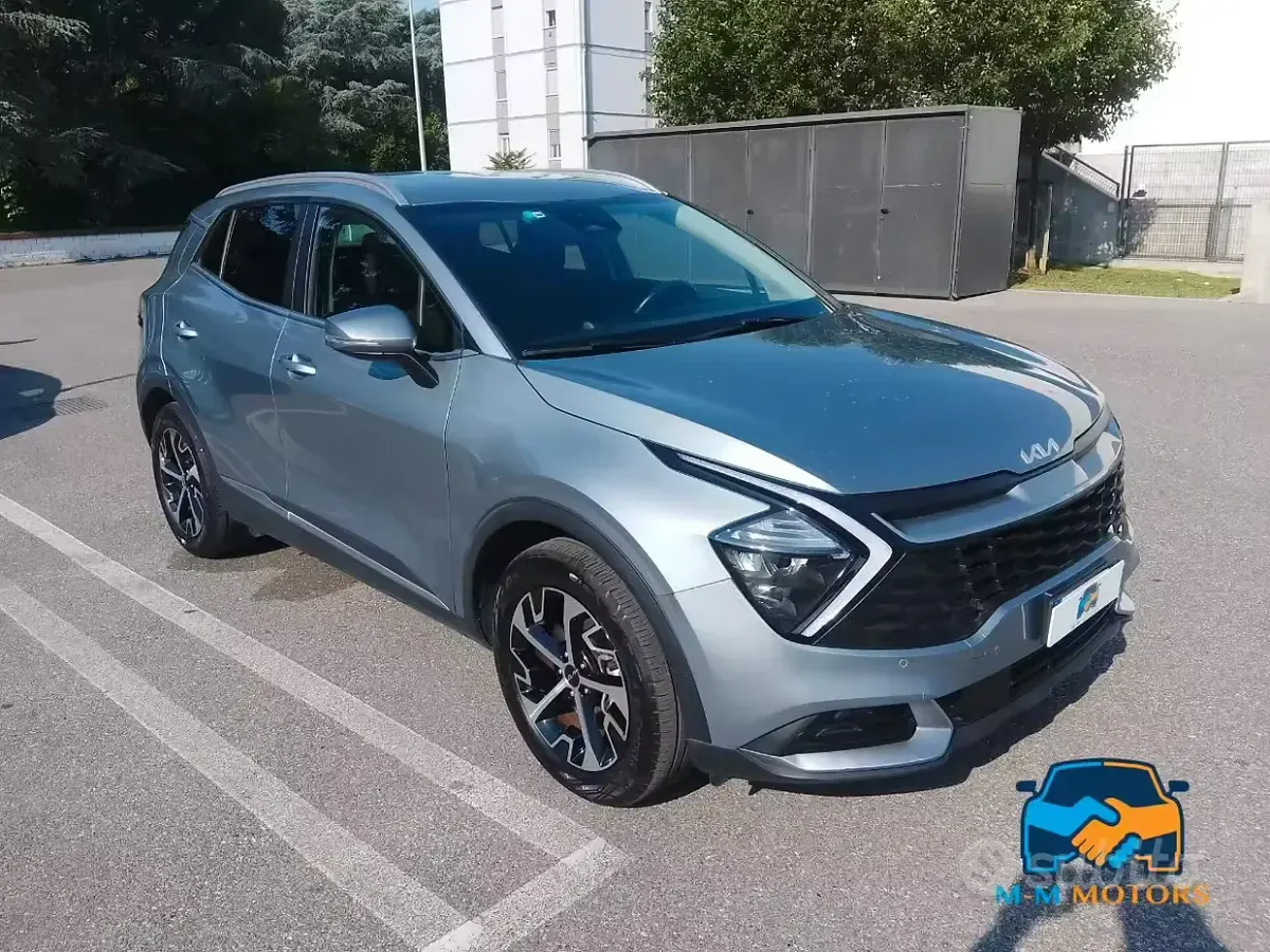 Usata Kia Sportage Style 179 CV (131 kW) 2024 Grigio SUV