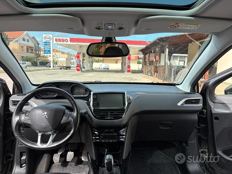 Usata Peugeot 2008 100 CV (73 kW) 2017 Grigio SUV