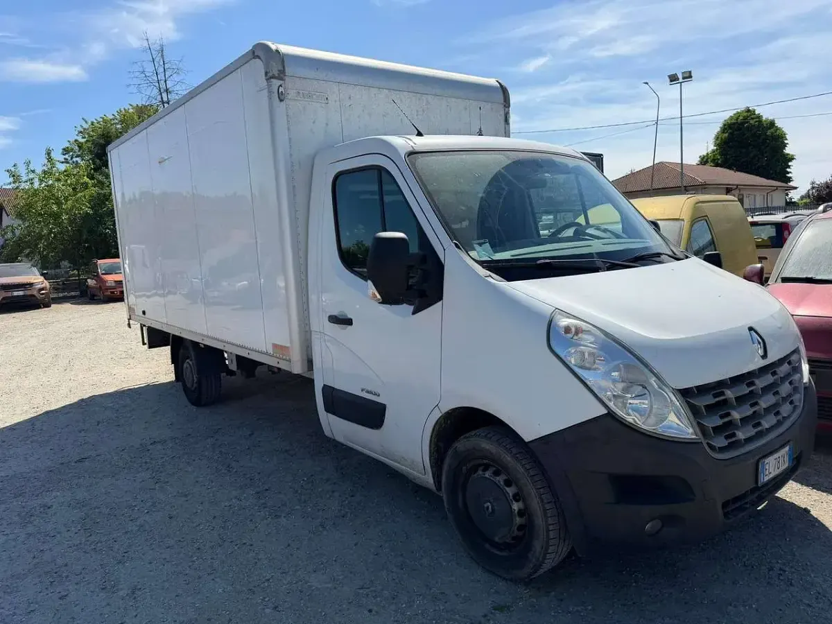 Usata Renault Master 145 CV (106 kW) 2012 Bianco Station wagon