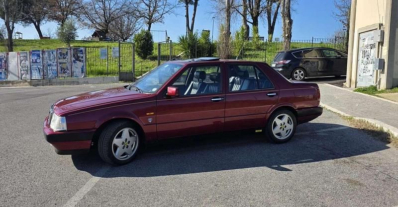 Usata Lancia Thema 215 CV (158 kW) 1987 Rosso Berlina