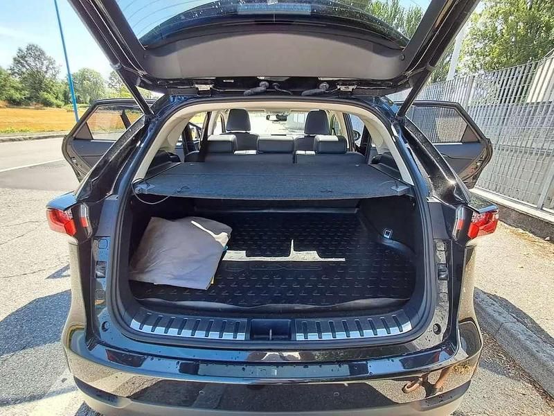 Usata Lexus NX300h Luxury Line 155 CV (114 kW) 2017 Nero SUV
