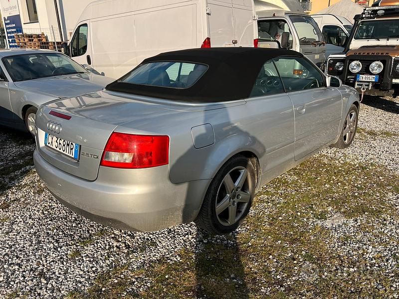 Usata Audi A4 Cabriolet 163 CV (119 kW) 2005 Grigio Cabrio