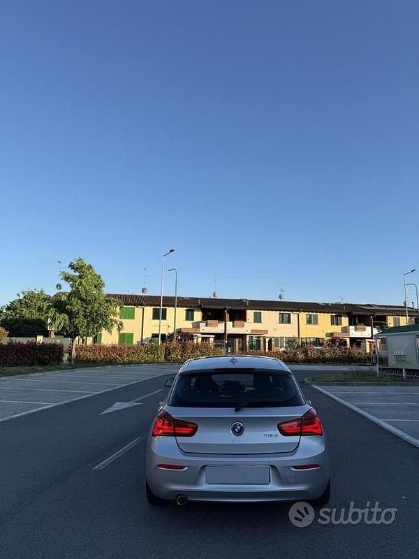 Occasion BMW 118 Advantage 150 PK (110 kW) 2018 Grijs Hatchback