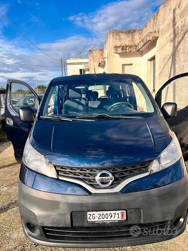 Usata Nissan NV200 90 CV (66 kW) 2017 Blu Monovolume