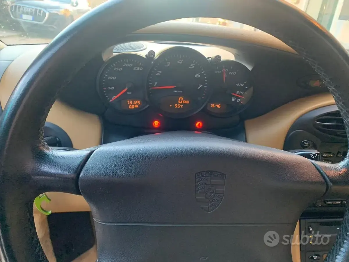Usata Porsche Boxster 220 CV (161 kW) 2000 Blu Cabrio