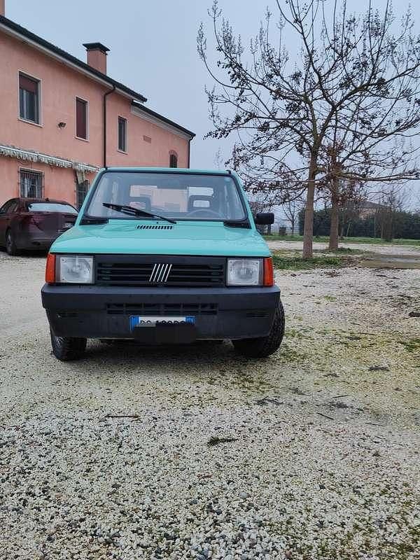 Usata Fiat Panda Young 54 CV (39 kW) 2001 Berlina