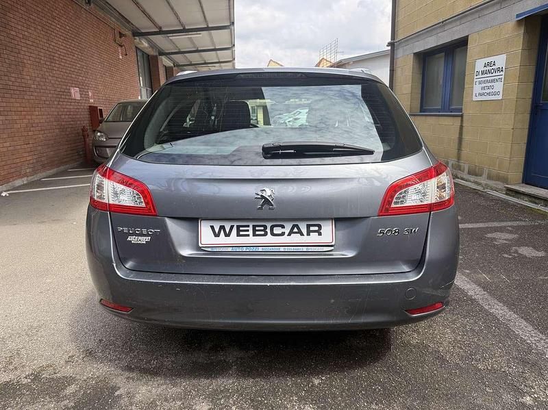 Begagnad Peugeot 508 SW Access 111 HK (81 kW) 2012 Grå Kombi