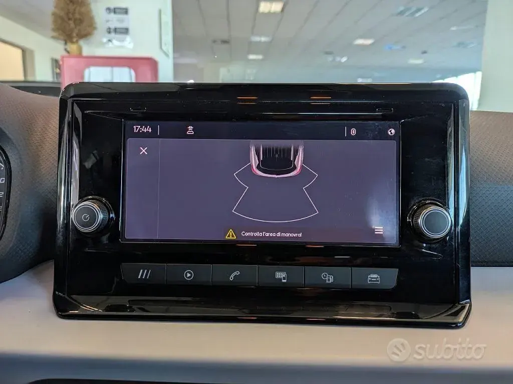 Usata Seat Arona Style 95 CV (69 kW) 2024 Grigio SUV