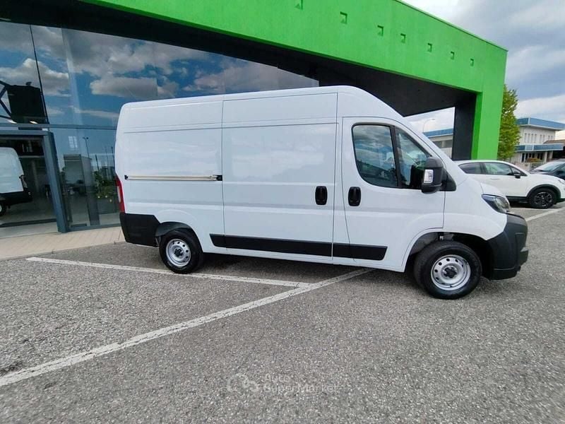 Usata Peugeot Boxer 140 CV (102 kW) 2025 Bianco Furgone