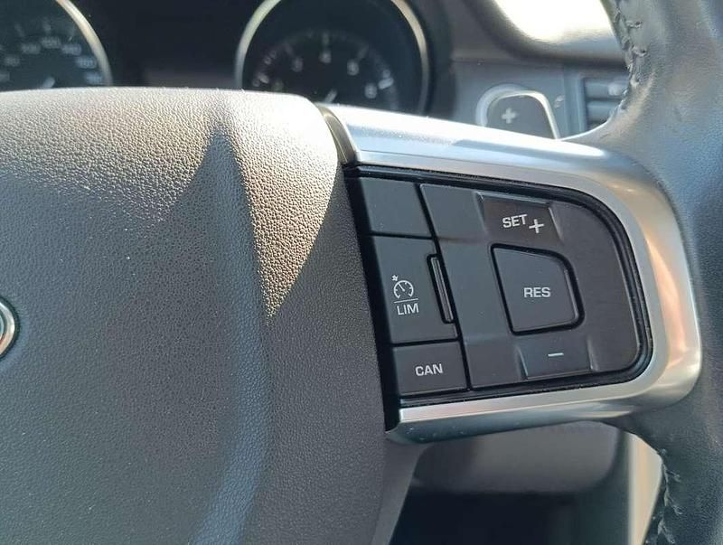 Usata Land Rover Discovery Sport HSE 241 CV (177 kW) 2016 Bianco SUV