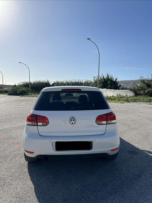 Usata VW Golf VII Highline 105 CV (77 kW) 2012 Berlina