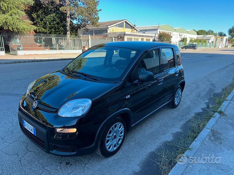 Gebraucht Fiat Panda S 70 PS (51 kW) 2024 Schwarz Kleinwagen