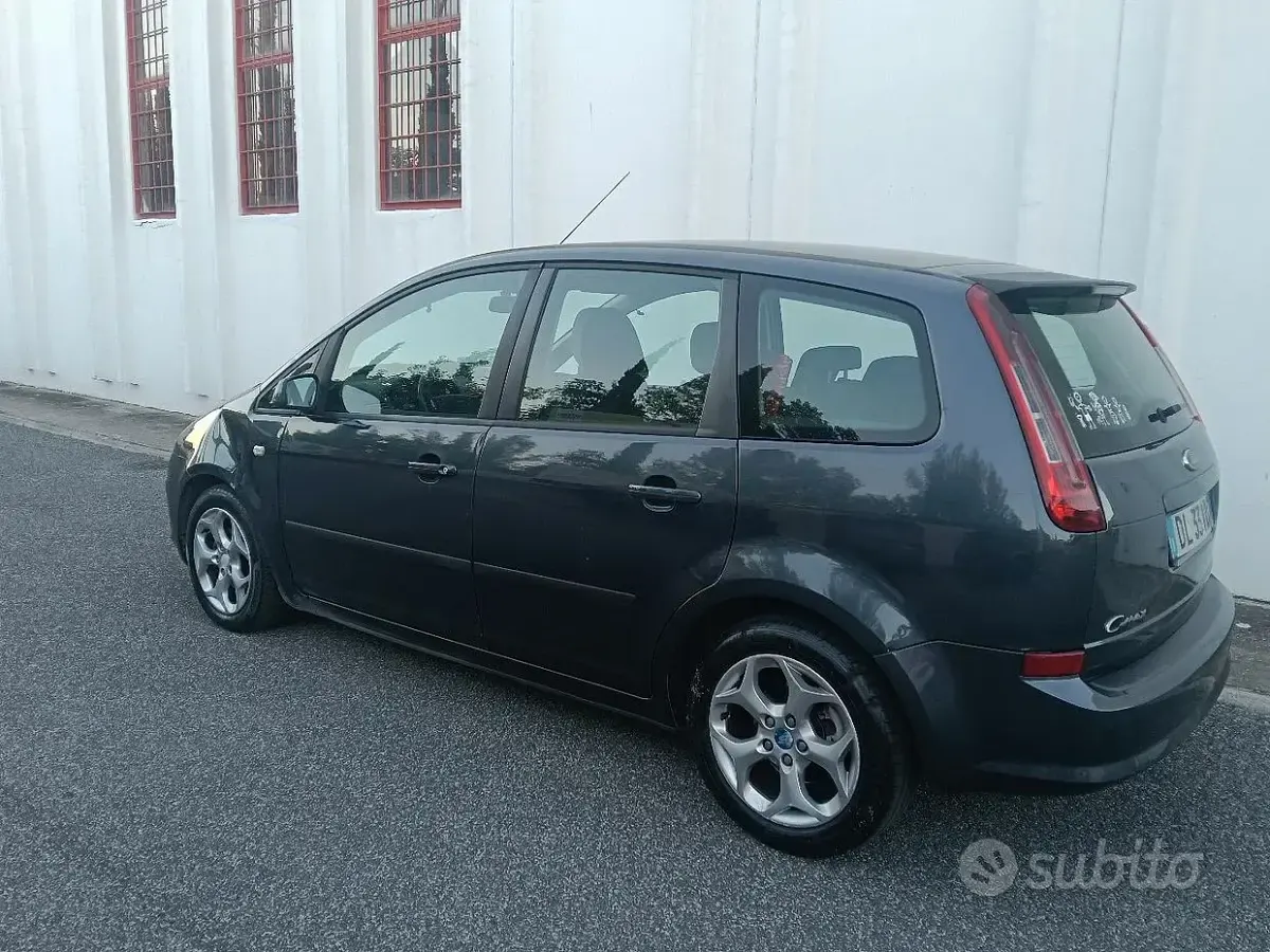 Usata Ford C-MAX 105 CV (77 kW) 2007 Monovolume