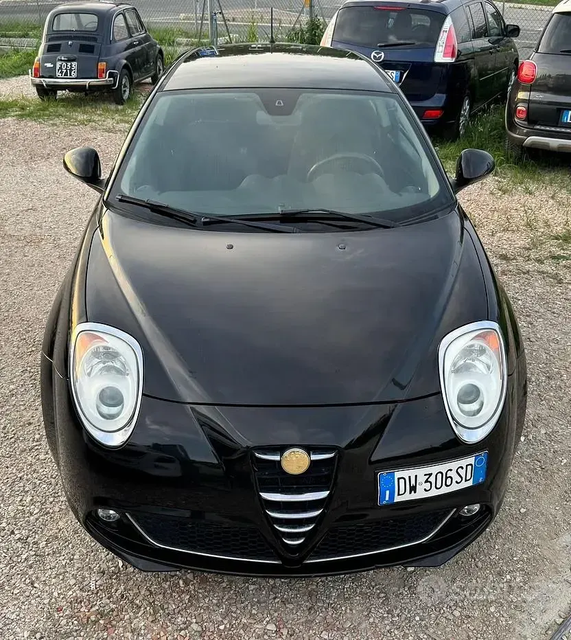 Usata Alfa Romeo MiTo Distinctive 155 CV (114 kW) 2009 Nero Utilitaria