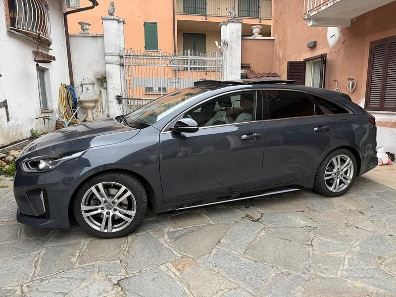 Usata Kia ProCeed GT-Line 140 CV (102 kW) 2020 Grigio Station wagon