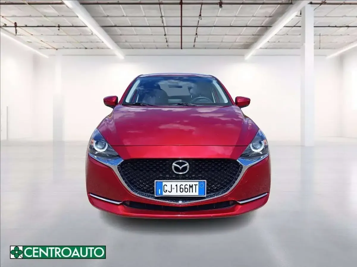Usata Mazda 2 Exceed 90 CV (66 kW) 2022 Rosso metallizzato Berlina