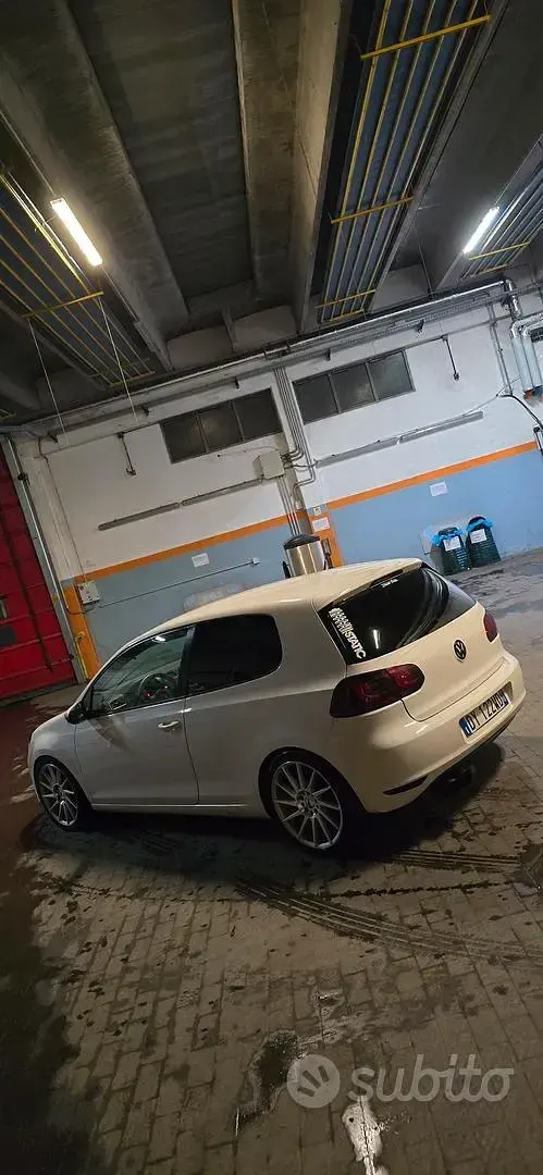 Usata VW Golf 140 CV (102 kW) 2010 Bianco Monovolume