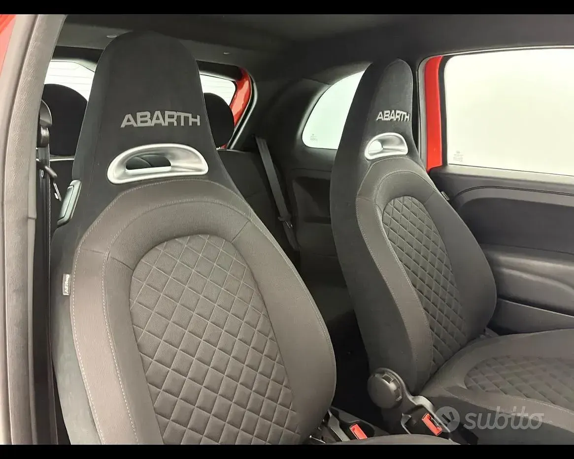 Usata Abarth 595 165 CV (121 kW) 2023 Giallo Berlina