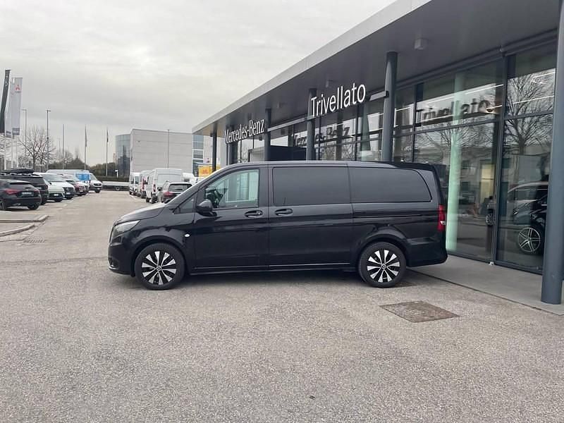 Usata Mercedes Vito 136 CV (100 kW) 2020 Nero Furgone