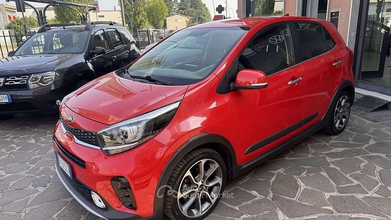 Usata Kia Picanto Premium 101 CV (74 kW) 2019 Rosso Utilitaria