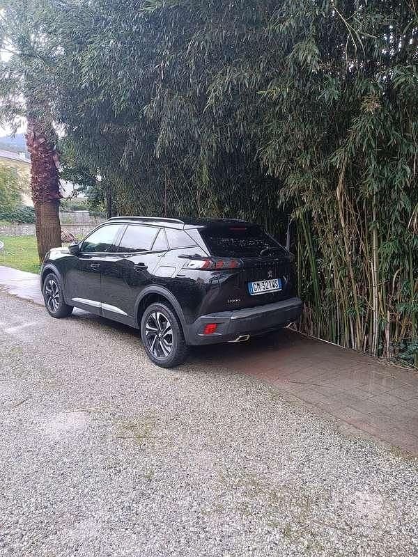 Usata Peugeot 2008 Allure 131 CV (96 kW) 2023 SUV