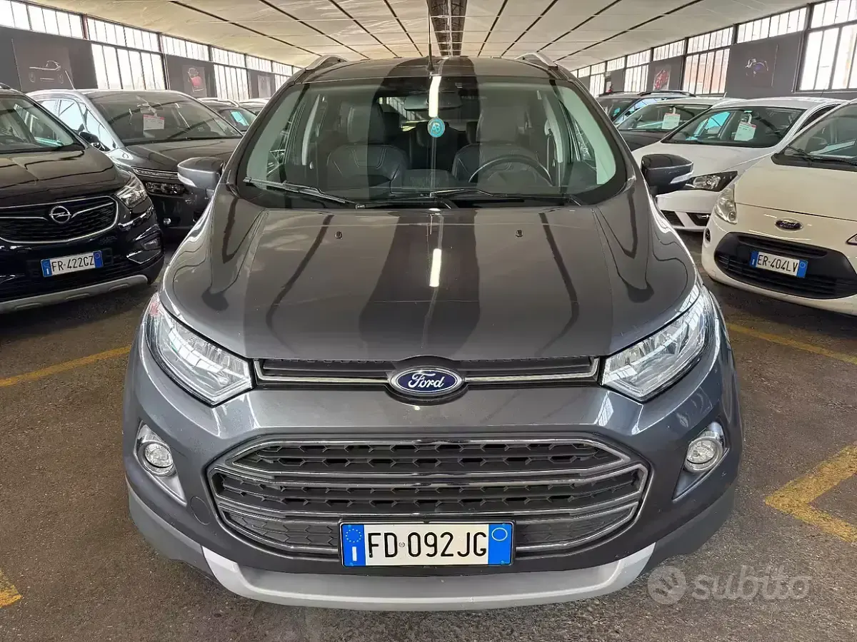 Usata Ford Ecosport Titanium 95 CV (69 kW) 2016 Grigio SUV